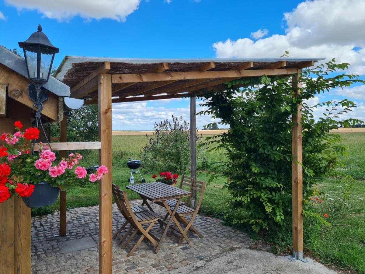 Le Chalet De La Ferme Du Tertre Villers-au-Tertre Екстер'єр фото
